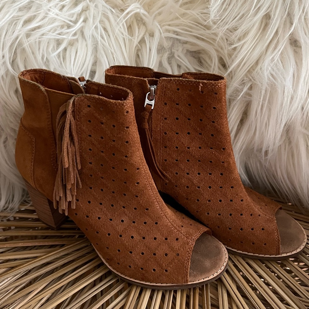 TOMS Booties